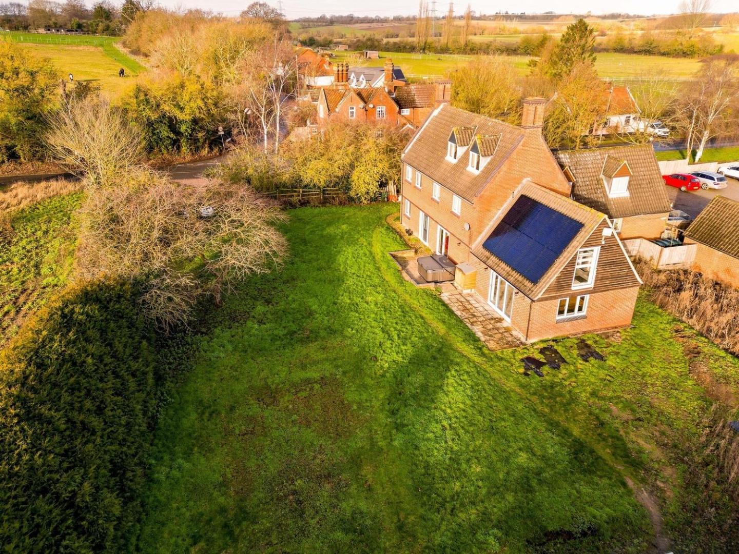Unique 5Bd Farm House Perfect For Relaxing Ipswich Buitenkant foto
